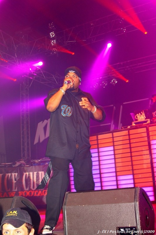 ice cube - 10.4.09